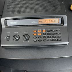 200 Channel Scanning Receiver Radio Shack 20-424 PRO-2018 Weather Alert Working!