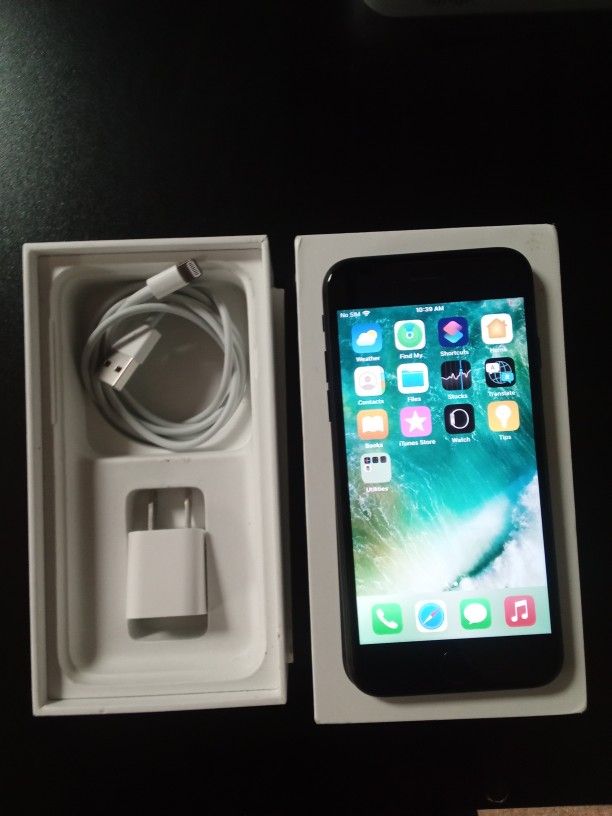 Unlocked iPhone 7 Black 32GB 