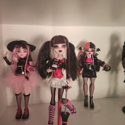 Monster High Draculaura Dolls 