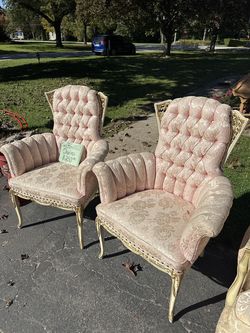 “Queen” chairs