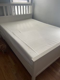 Queen Elite Bed Set With 12” Memory Foam