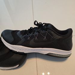 Nike Air Zoom Train Complete 