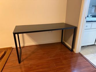 Black Desk / Table
