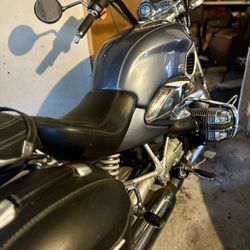 2000 BMW R1200C- Low Miles 
