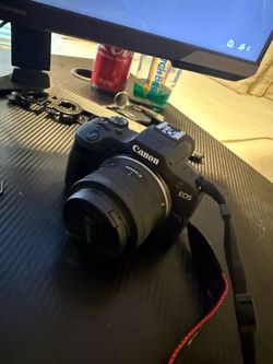 EOS R100