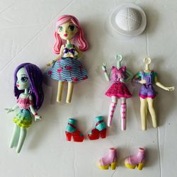 Lot of Off The Hook Style Dolls + Interchangeable Body Parts & Accessories