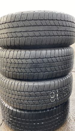 18” 265/65R18 4 used good year SR-A