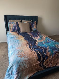 Full headboard/bed and mattress