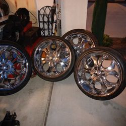 D'vinci Wheels With Tires 