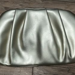 NWOT Women’s SWEETV Faux Satin Rouched Clutch Gold