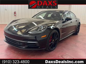 2017 Porsche Panamera