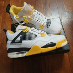 Air Jordan 4s Size 10