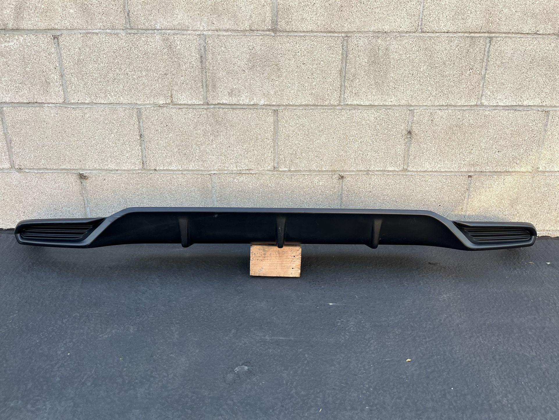 2022-2024 Honda Civic Rear bumper Lower Valance Oem