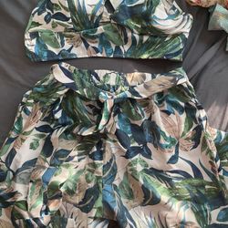 Two Piece Set Floral Print Size L