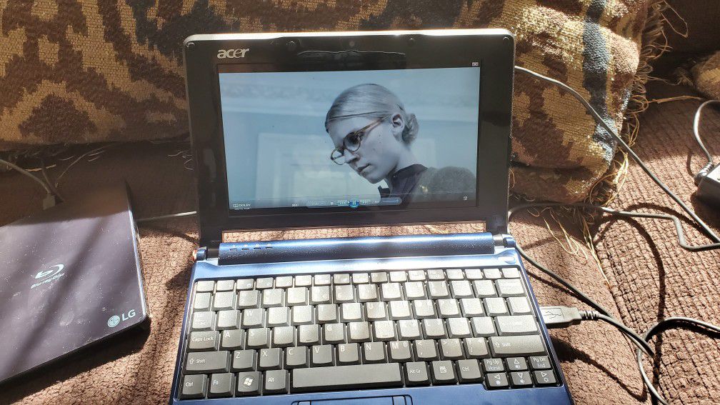 Acer mini laptop