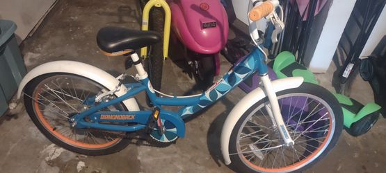 20 In Diamondback Girls Bike
