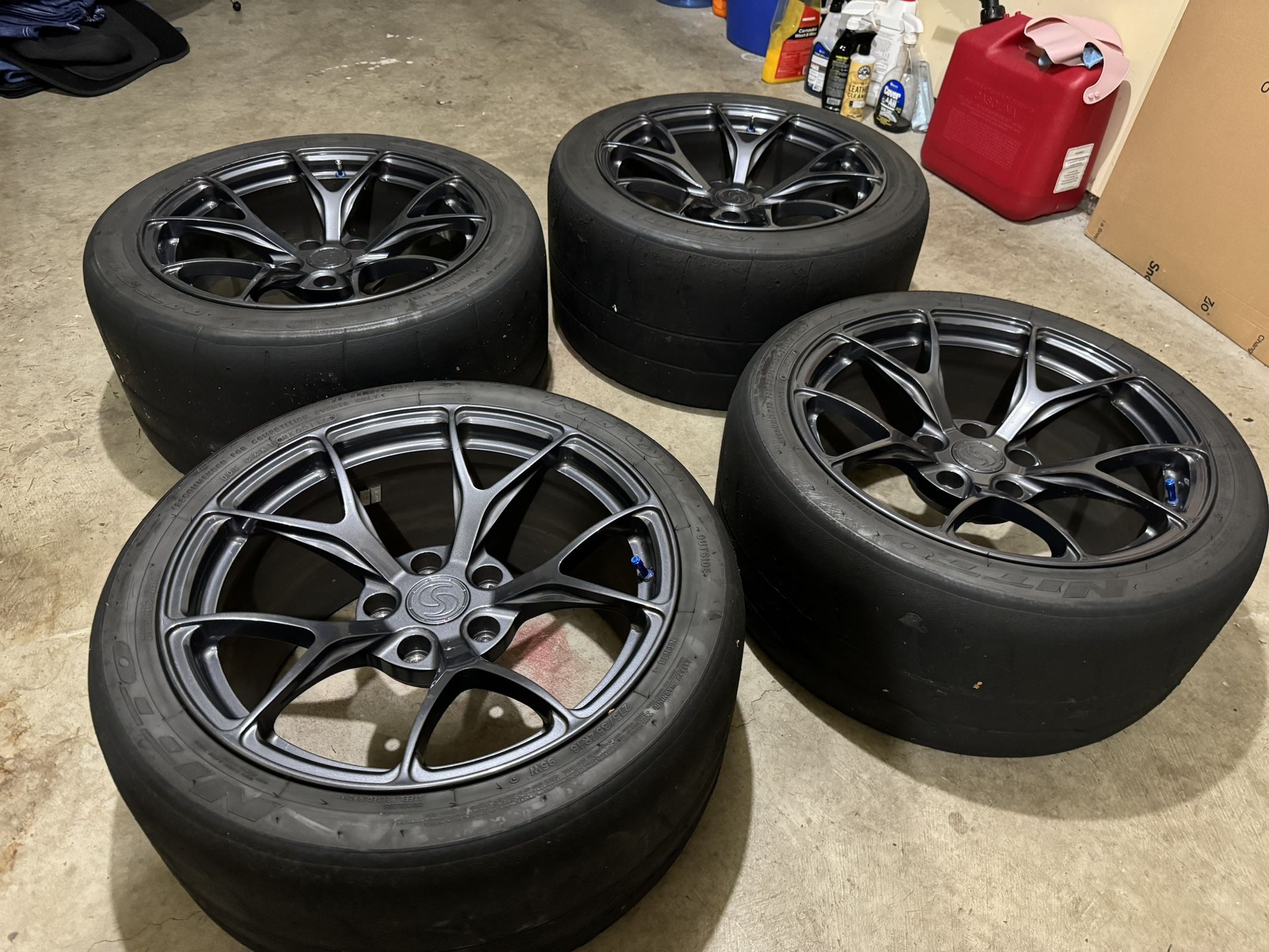 Signature SV104 Wheels
