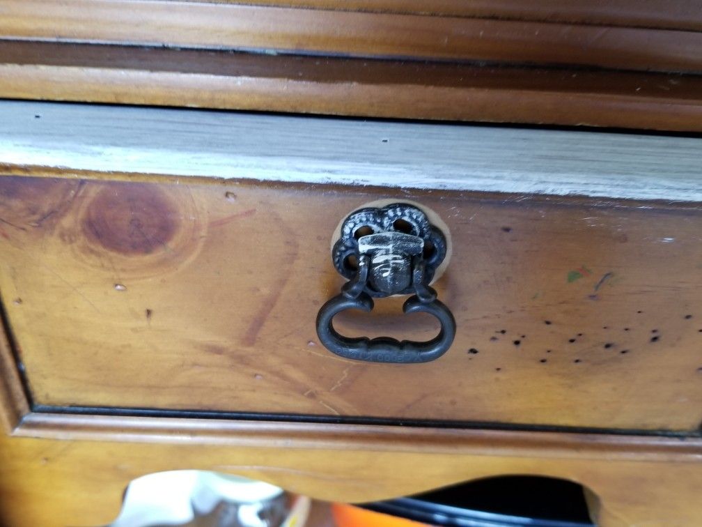 Armoire, reproduction, original handle