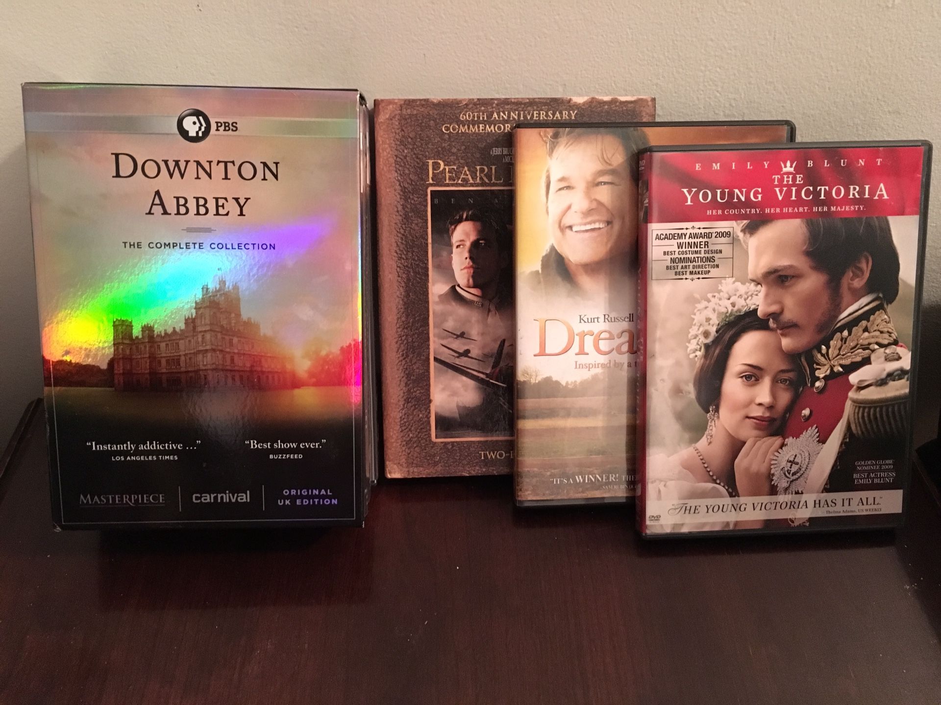 Downtown Abbey DVDs Seasons 1-6 Plus 3 Bonus Movies