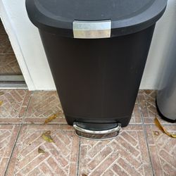 Black Plastic Step Garbage Can