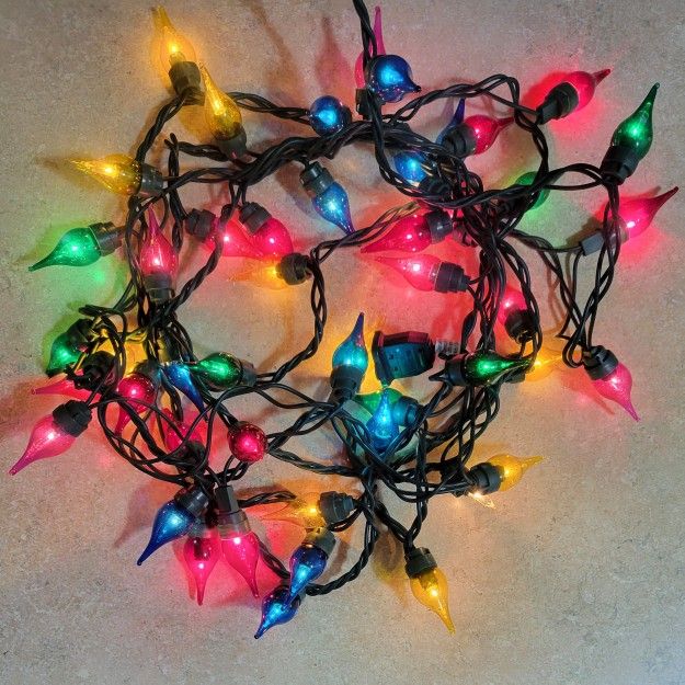 Christmas Lights - 50 Twinkle Flame Tip Multi-Colored Lights