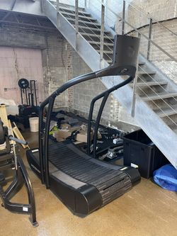 Woodway Curve Treadmill for Sale in Chicago IL OfferUp