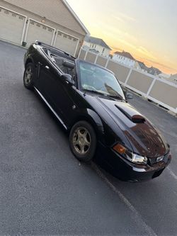 2004 Ford Mustang