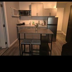 1b/1b Apt Nice Quiet Area