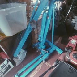 2 Ton Engine Hoist 