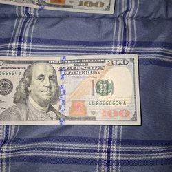 100 Dollar bill Cool 😎 Cerial Number Colectable