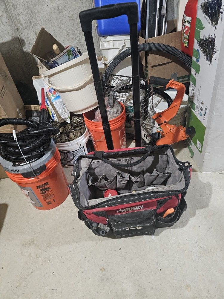 Husky Rolling Tool Bag Great Condition Don't Need 