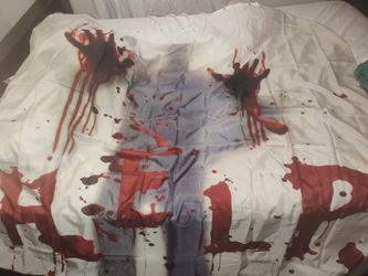 Halloween shower curtain 