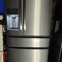 Refrigerator  Frigidaire