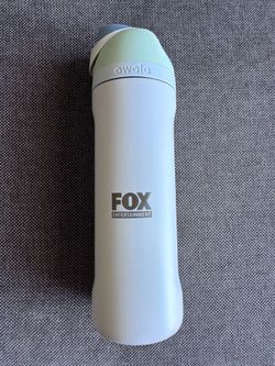 Owala FreeSip 24 oz Insulated Stainless Steel Water Bottle – New