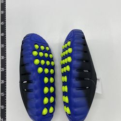 Nike Mind 001 