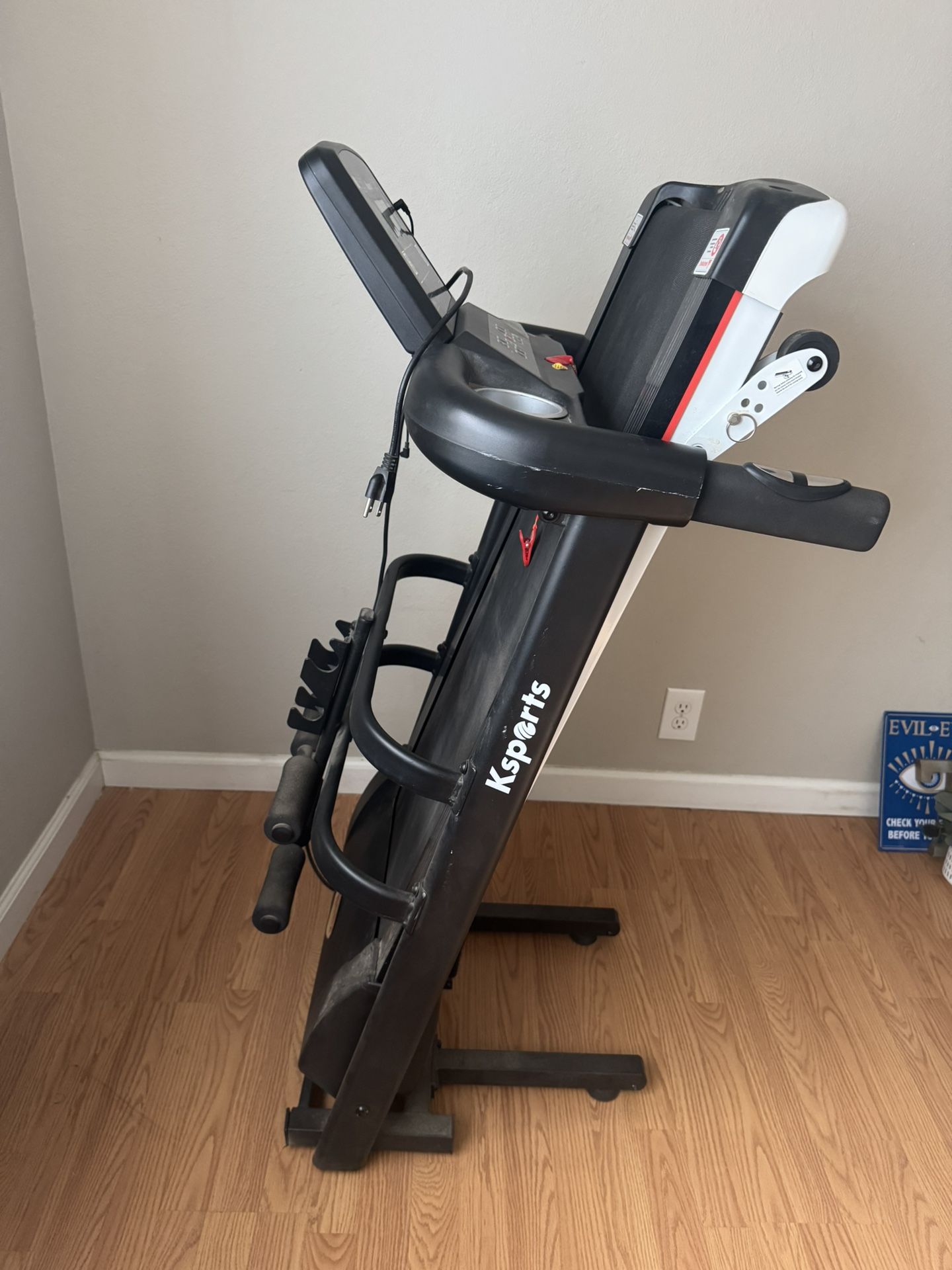 Compact Treadmill