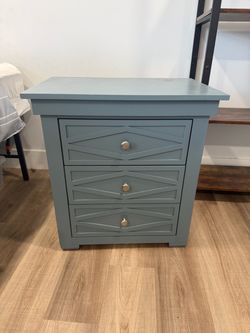 Night stand