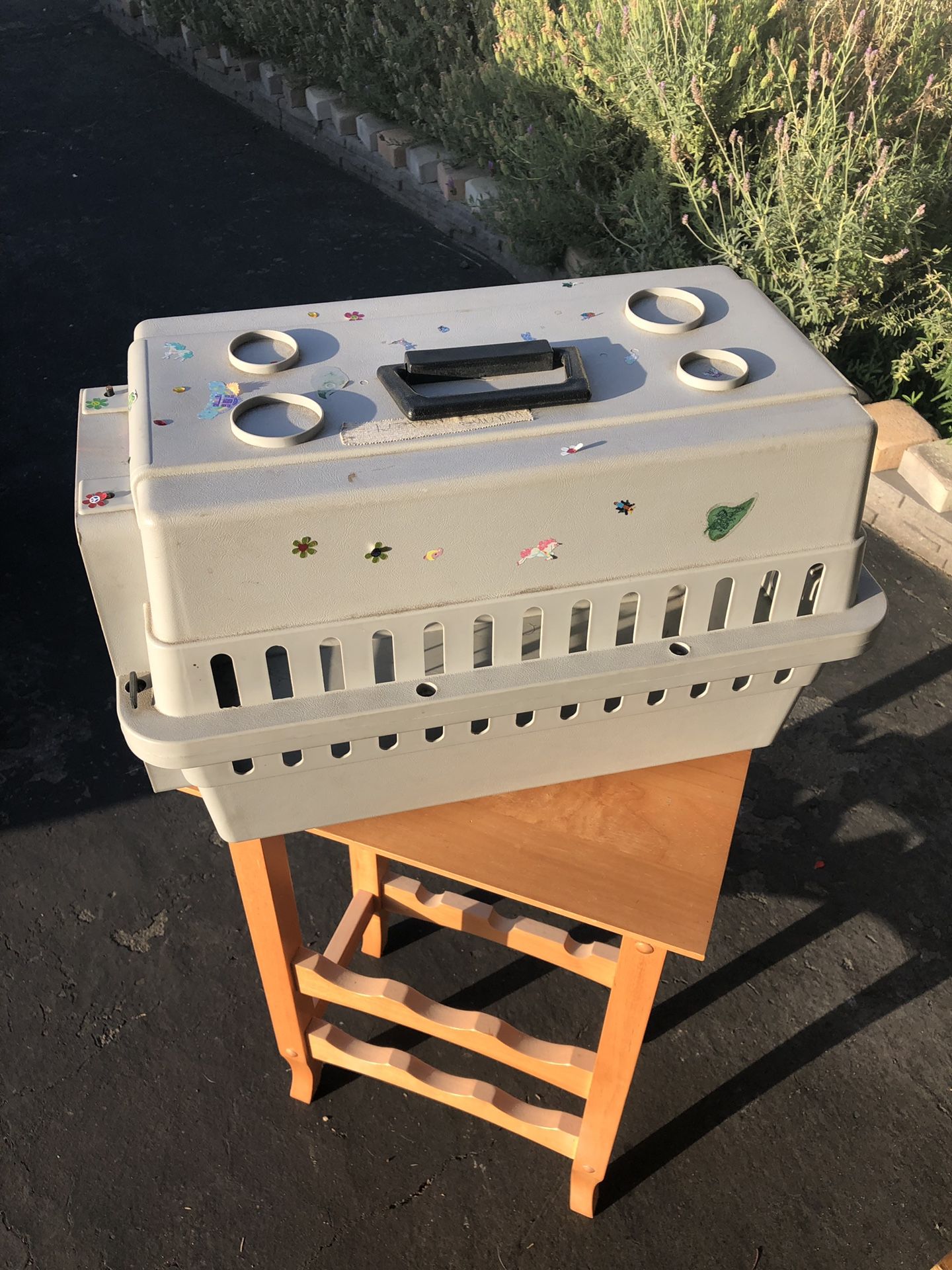 Dog or cat pet carrier 21 x 12 x 12