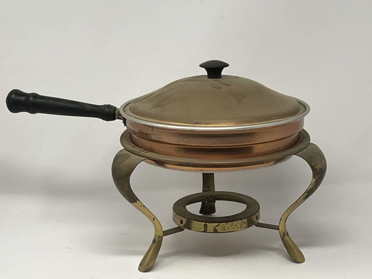 Chaffing Pot
