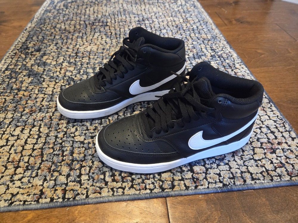 Women's Nike Court Vision Mid, Size 8.5