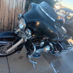 2006 HARLEY DAVIDSON MOTORCYCLE 