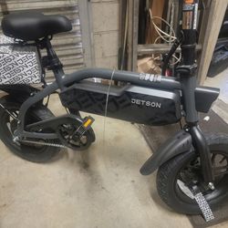 Jetson Shadow Electric 14" Fat Tire Bike