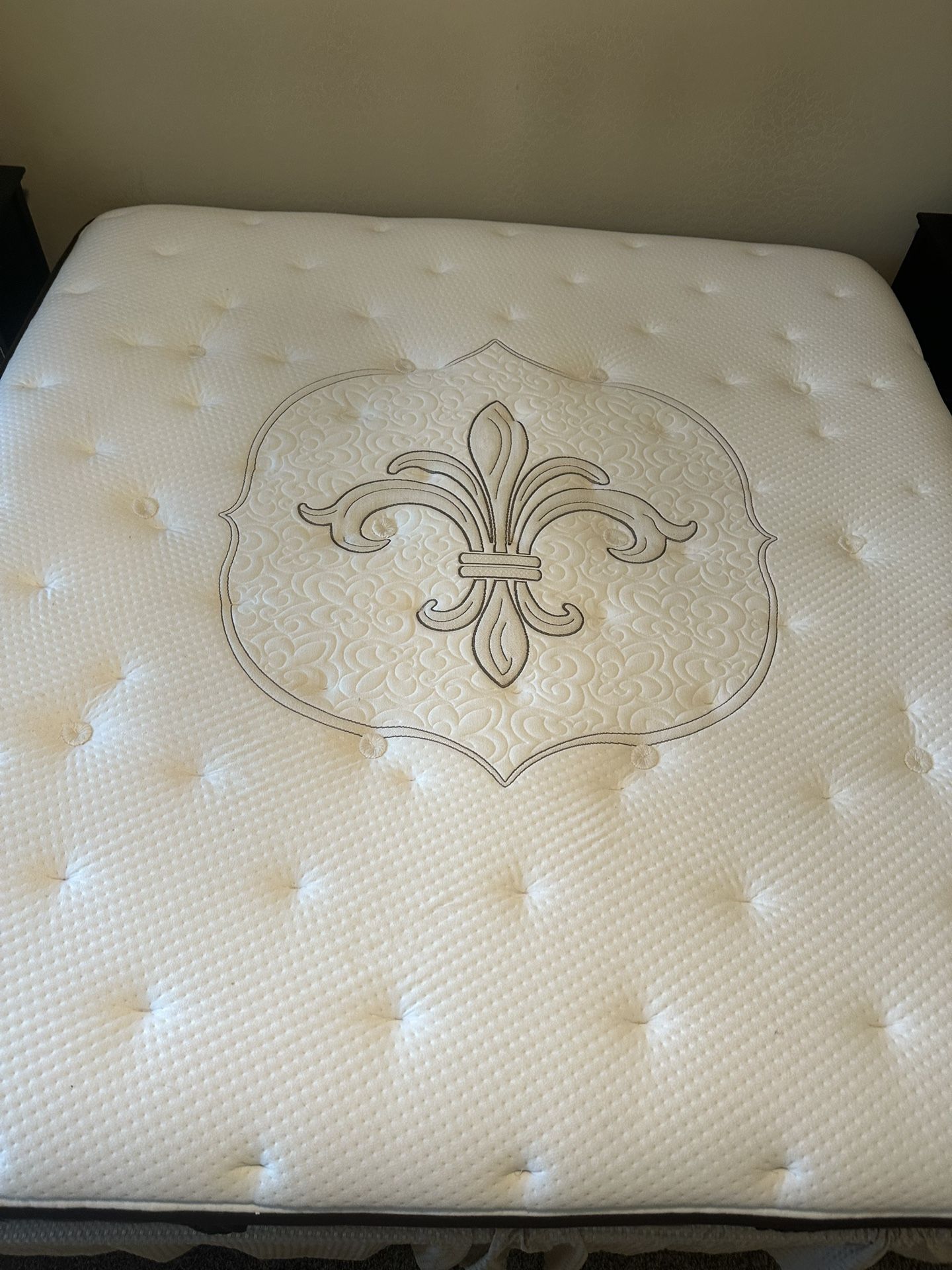 Sterns and Foster King Size Mattress