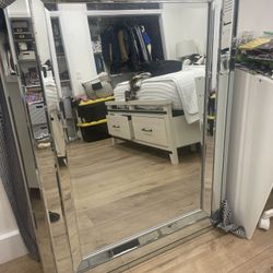 Mirror 