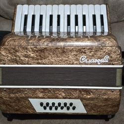 ACCORDION MADE IN ITALY $330 OBO