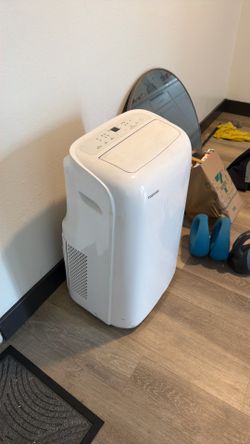 8000 BTU Toshiba Air Conditioner
