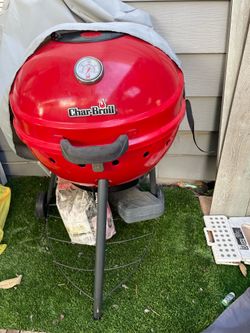 Charbroil Kettleman® TRU-Infrared Charcoal grill