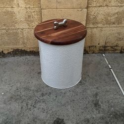 Dog Food Container 