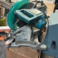 Makita 12” Miter Saw