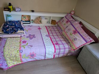 Bookshelf Bedframe